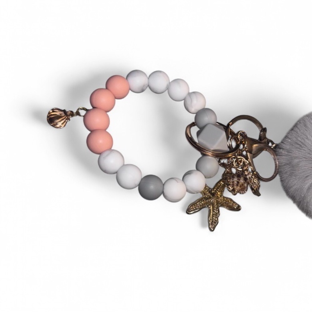 Elegant Gold and Pink Charm Bracelet Keychain - Picture 3 of 6